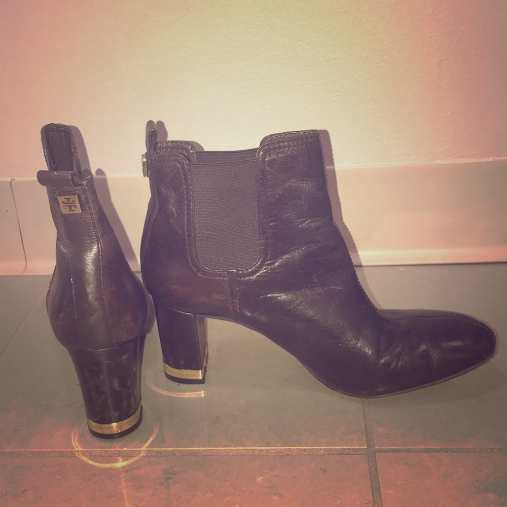 Brown leather Tory Burch ankle booties